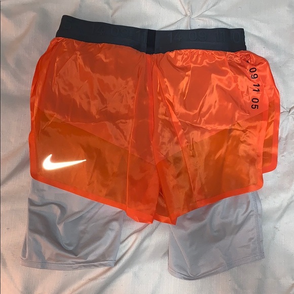 Nike tech pack shorts - Picture 3 of 7
